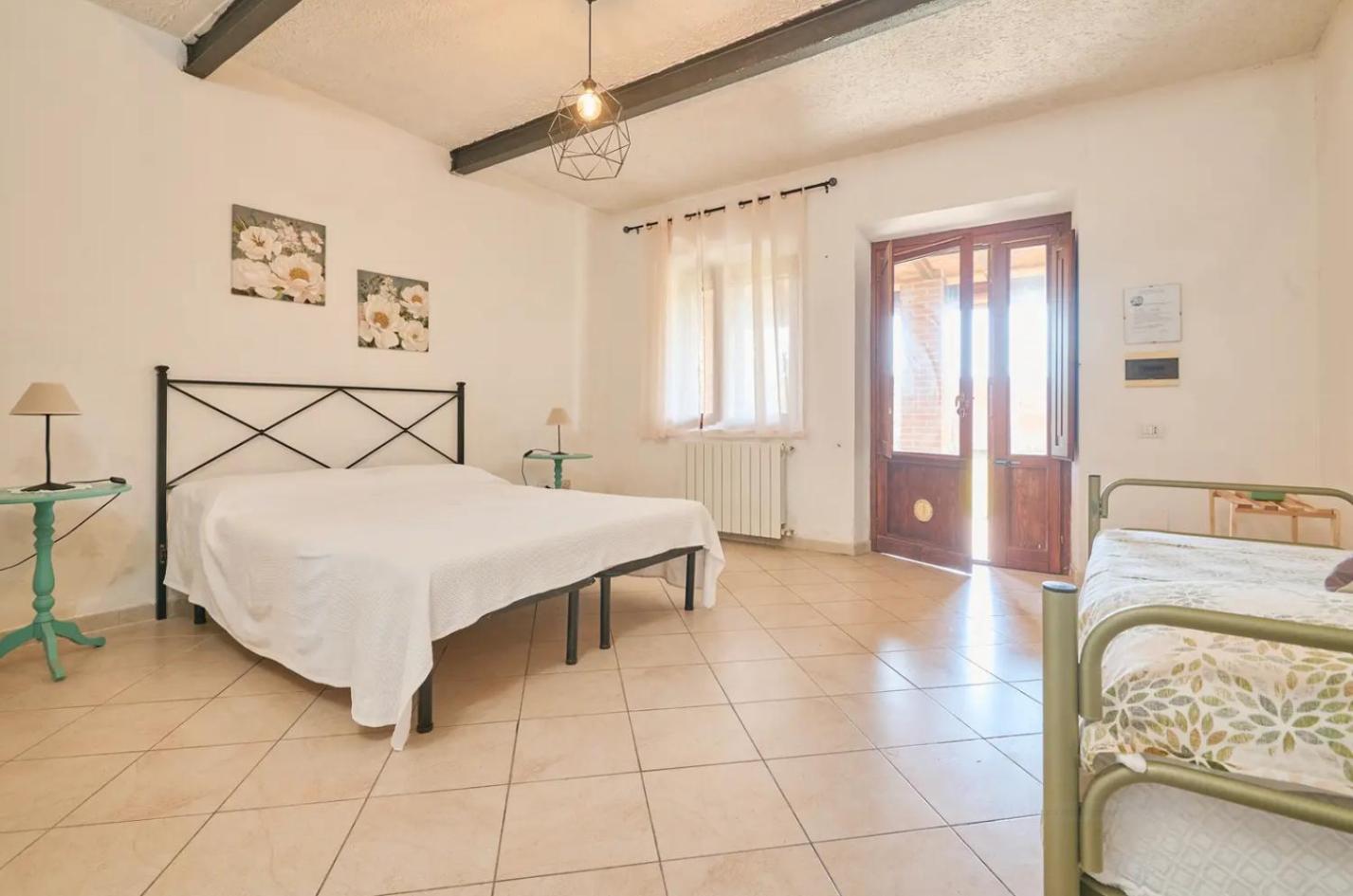La Sdriscia Agriturismo Oasis מראה חיצוני תמונה