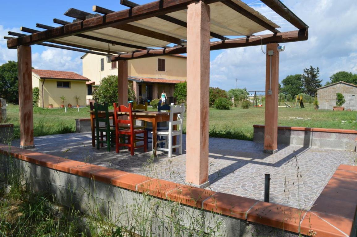 La Sdriscia Agriturismo Oasis מראה חיצוני תמונה